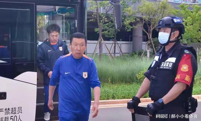 事情说一遍！周六山东泰山vs浙江自我救赎尊龙凯时ag旗舰厅网站崔康熙他姐来了重要(图11)